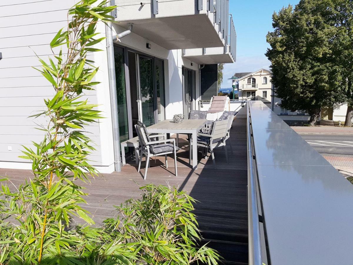 Ferienwohnung Strandraeuber Glowe Exteriör bild