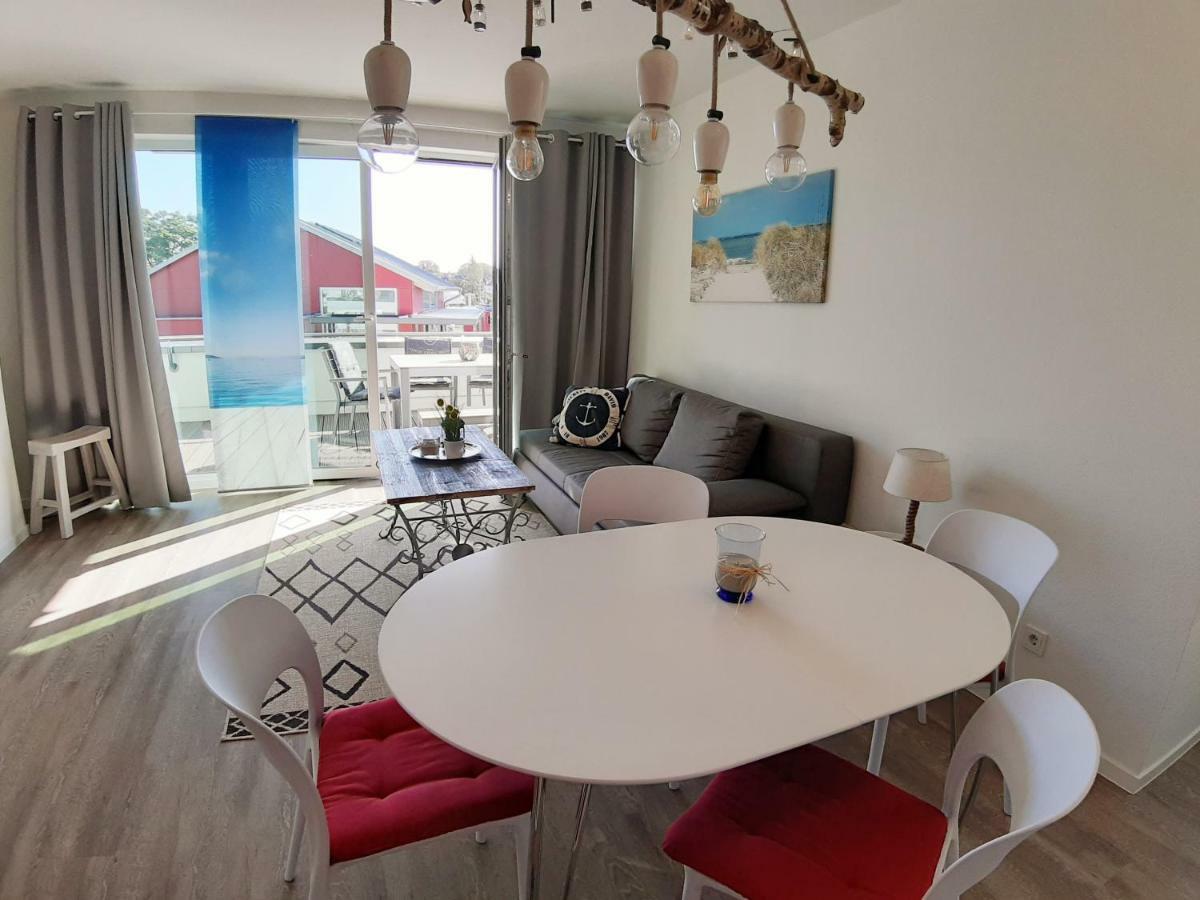 Ferienwohnung Strandraeuber Glowe Exteriör bild